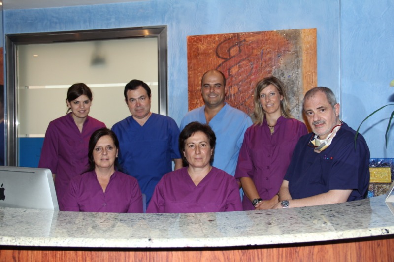 Equipo médico de la clínica Terrassa Dental Clinic